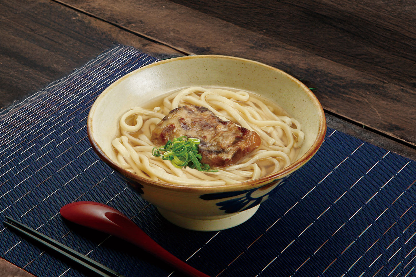 琉球生麺Sui「厳選スープと軟骨ソーキ」